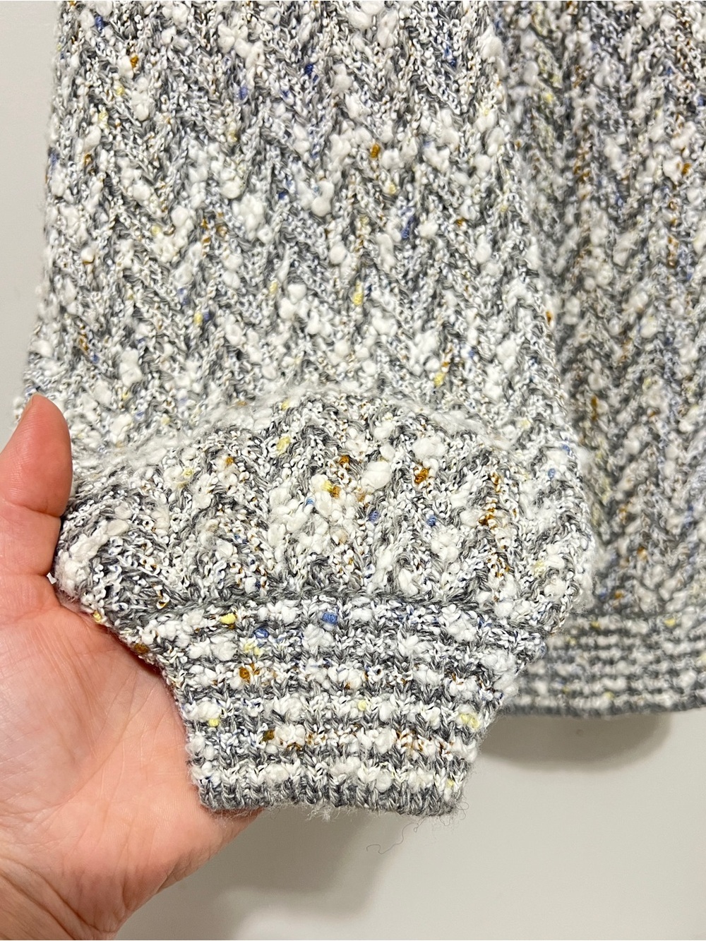 Leo Chevalier Plus Size Knit Sweater 2XL Grey V-Neck Chevron Boho Chic Sweater - Picture 10 of 12
